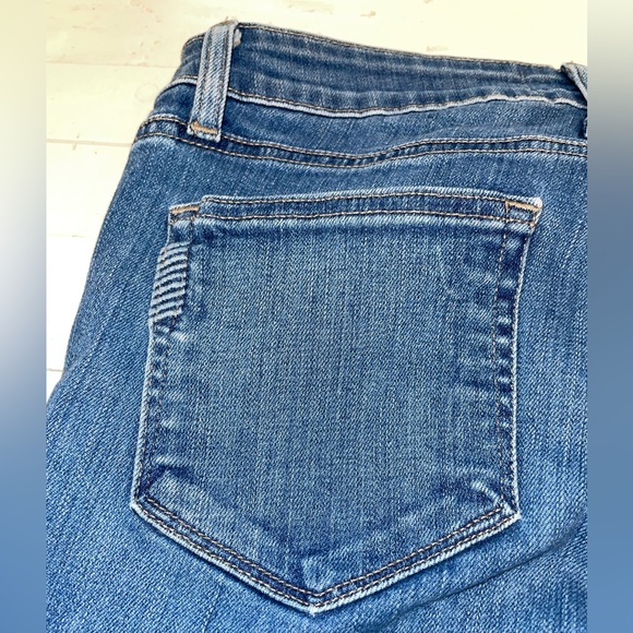 PAIGE Verdugo Crop Jeans - Picture 4 of 10